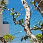 Blue Bay Front Uji Ftohte Appartamento *